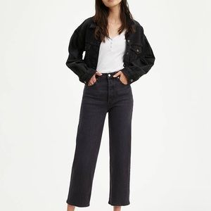 Levi’s Ribcage Straight Ankle